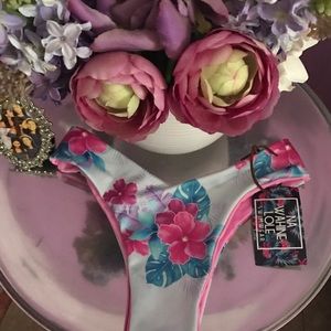 Na wahine Lole bikini bottom